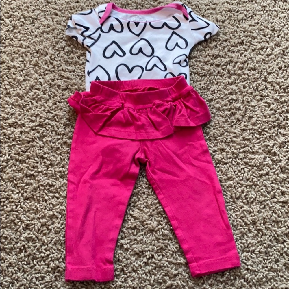 Lamaze matching set. Pants and onesie